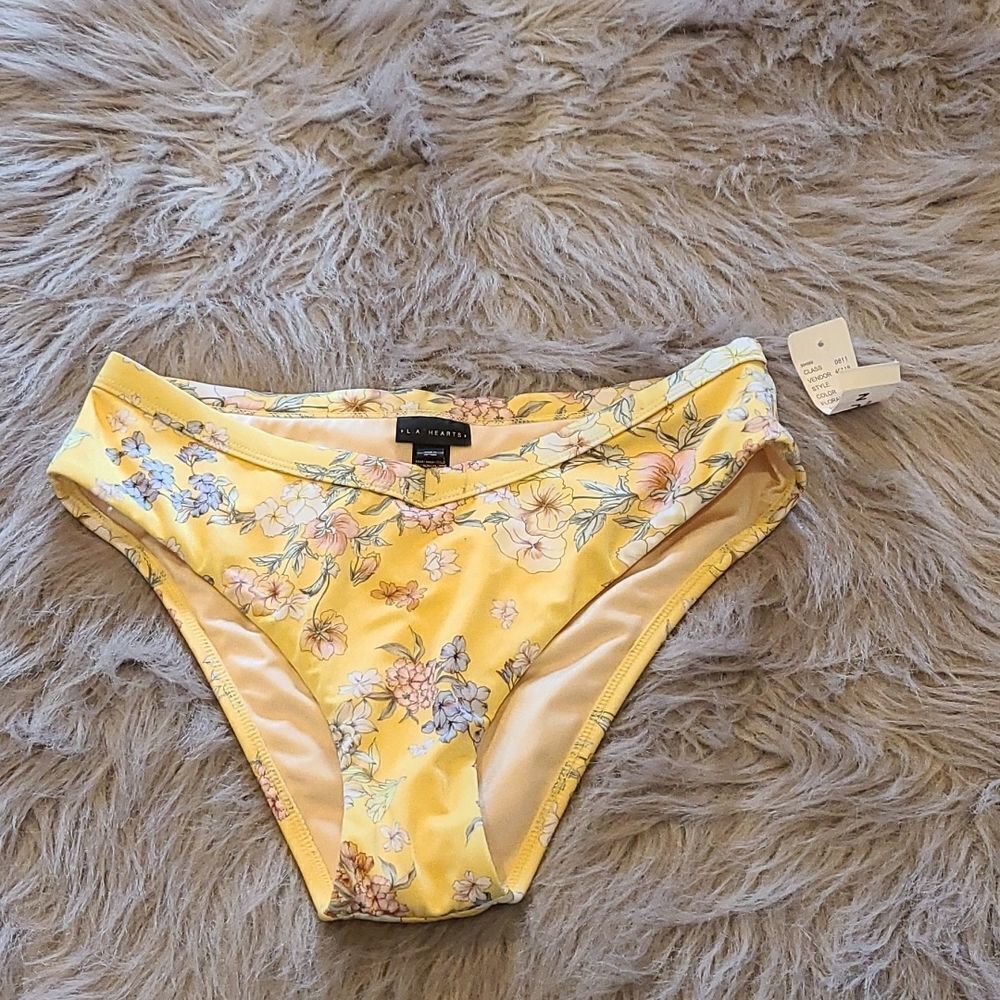 NWT Pacsun L.A. Hearts‎ yellow floral swimsuit bottoms size small